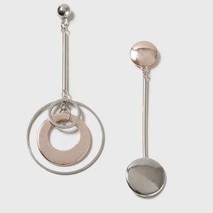 Topshop Mismatch Silver/Rosegold Circle Earrings